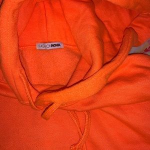 Stole your boyfriend’s oversized hoodie